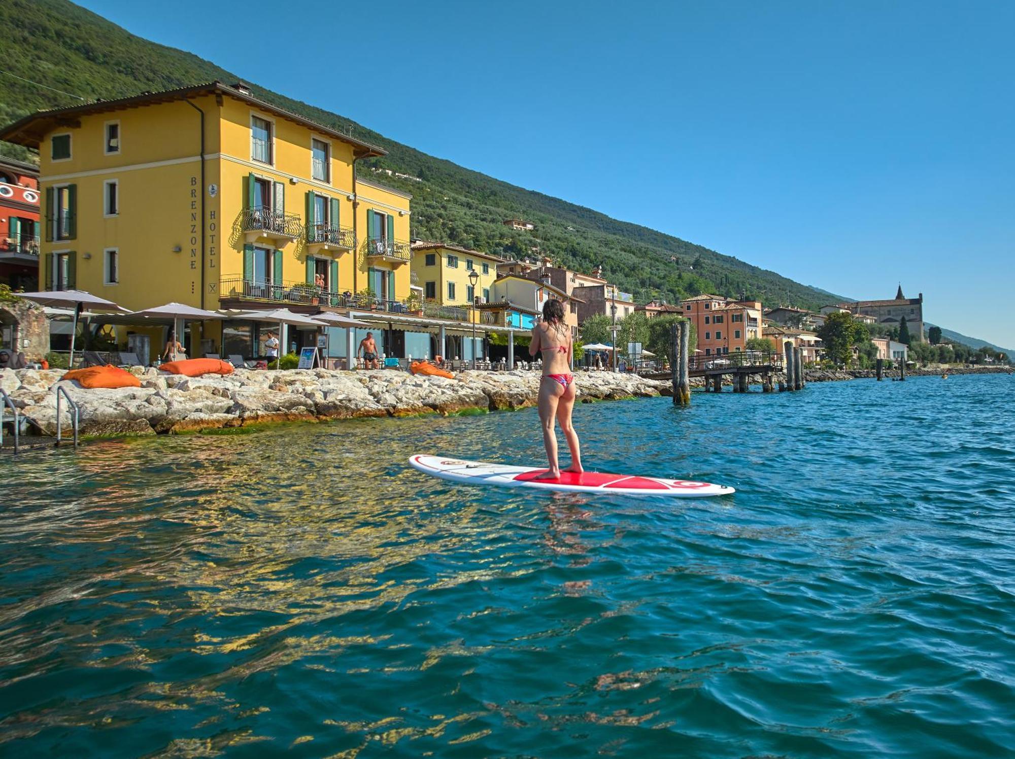 Lake Front Hotel Brenzone Exterior foto