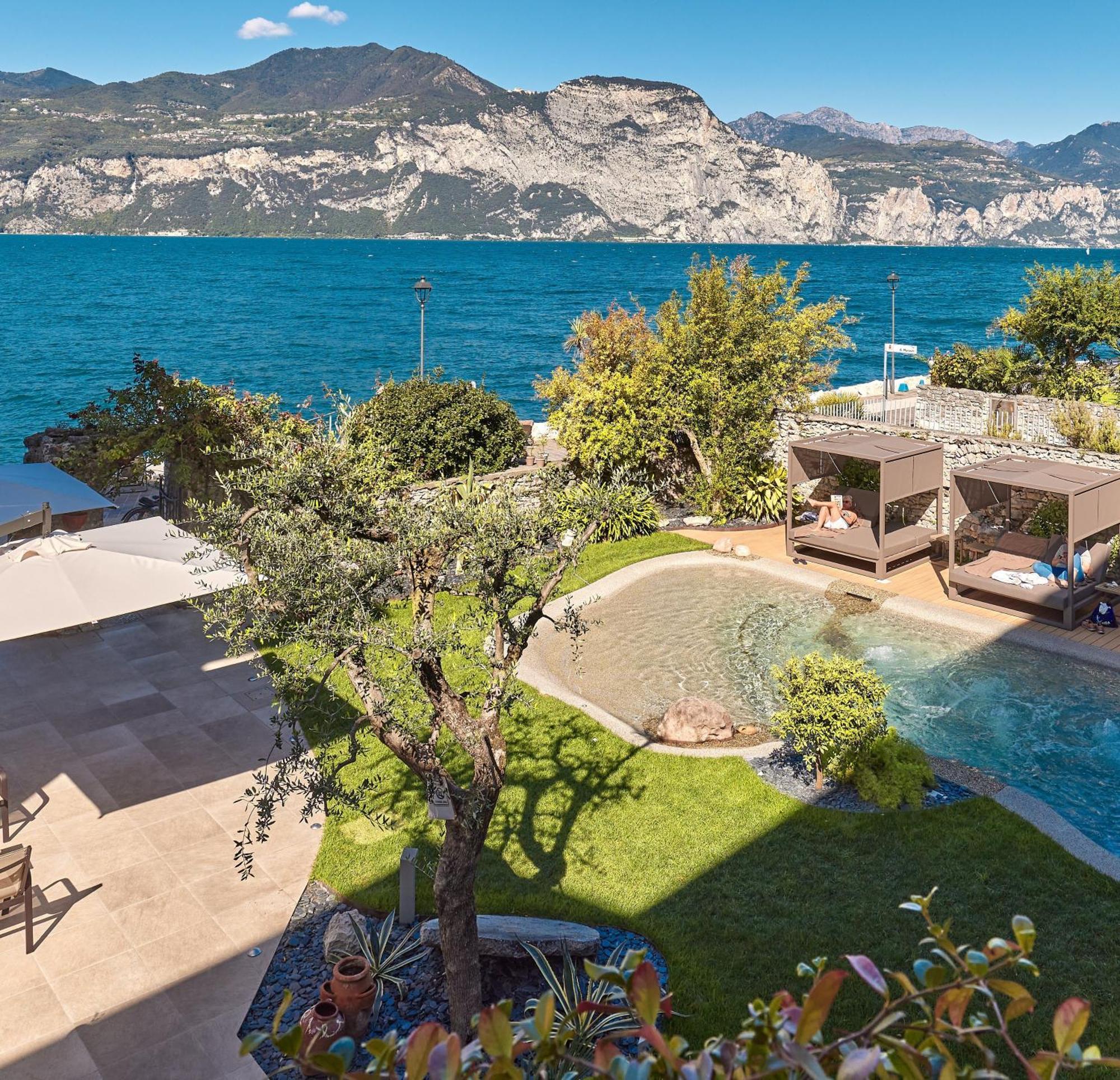 Lake Front Hotel Brenzone Exterior foto